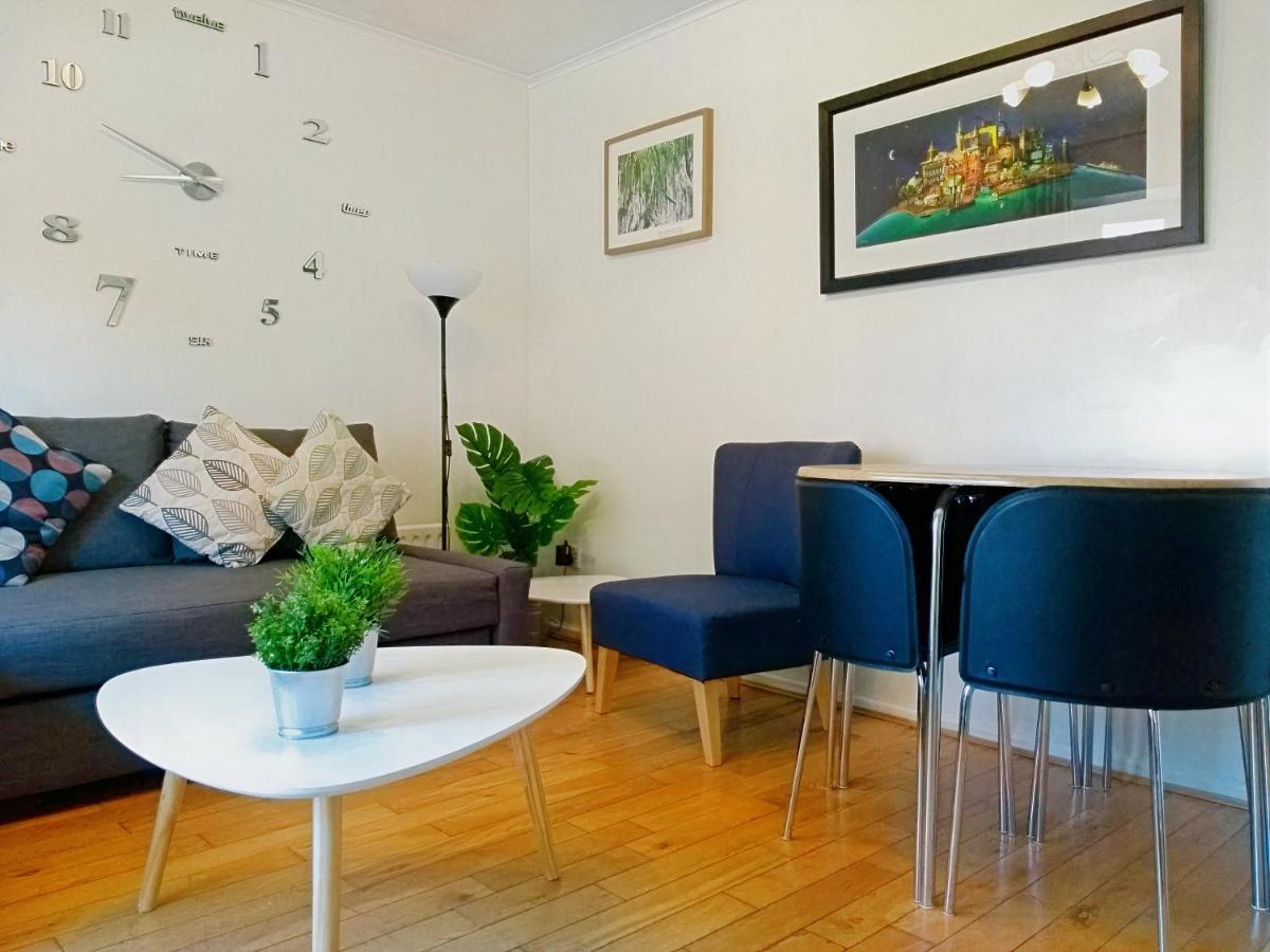 Very Central Location- Free Parking - 2 Bedrooms Belfast Dış mekan fotoğraf