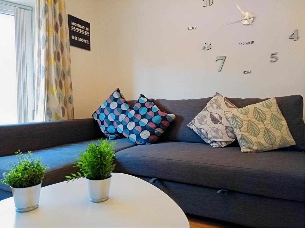 Very Central Location- Free Parking - 2 Bedrooms Belfast Dış mekan fotoğraf