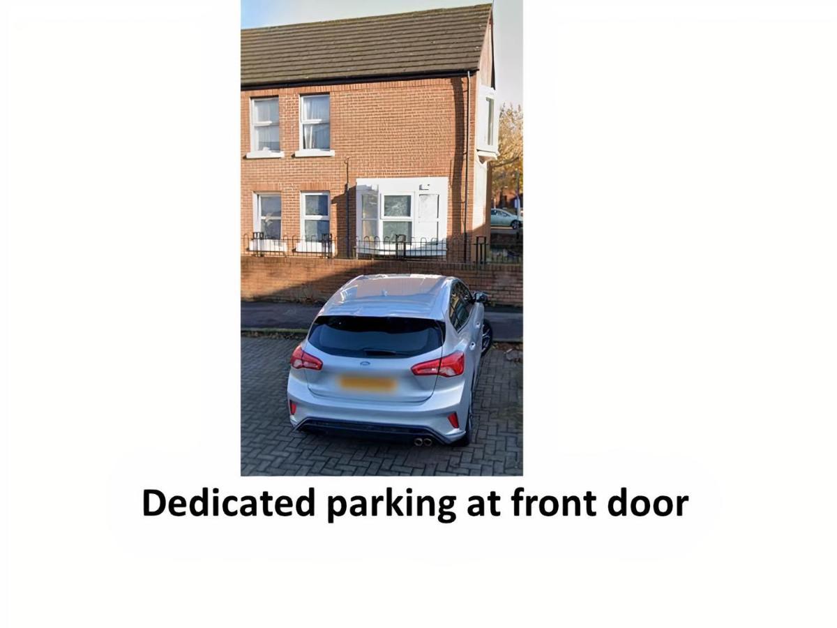Very Central Location- Free Parking - 2 Bedrooms Belfast Dış mekan fotoğraf
