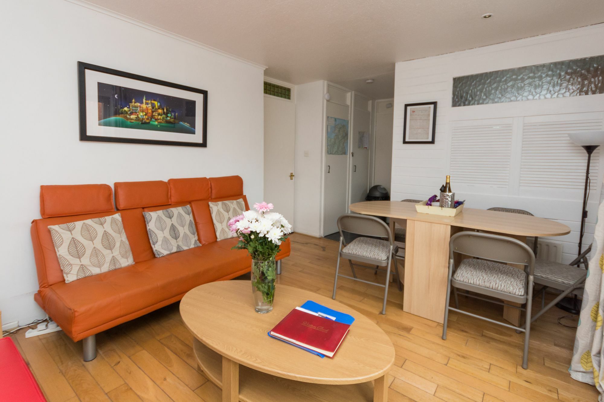 Very Central Location- Free Parking - 2 Bedrooms Belfast Dış mekan fotoğraf