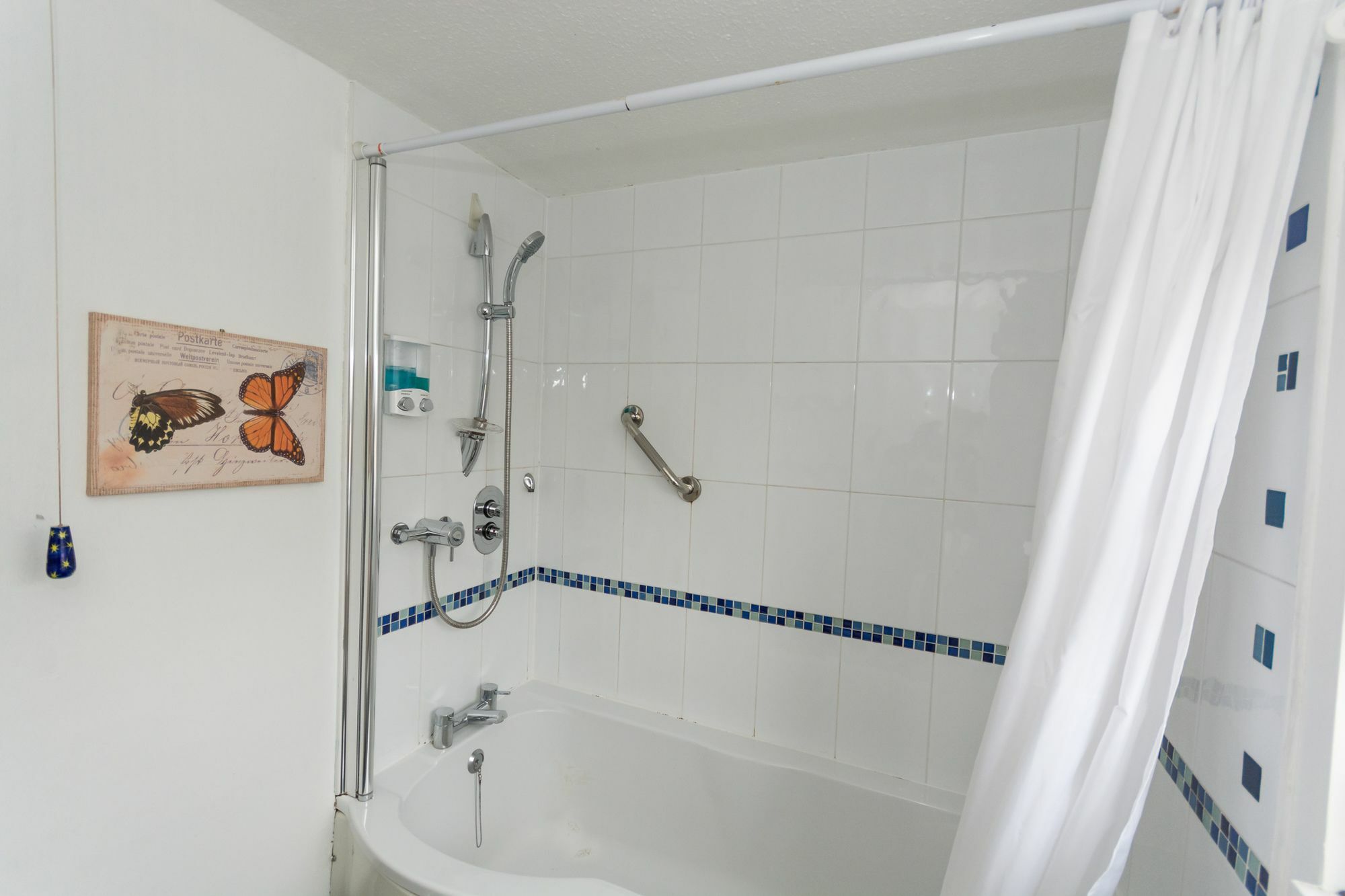 Very Central Location- Free Parking - 2 Bedrooms Belfast Dış mekan fotoğraf